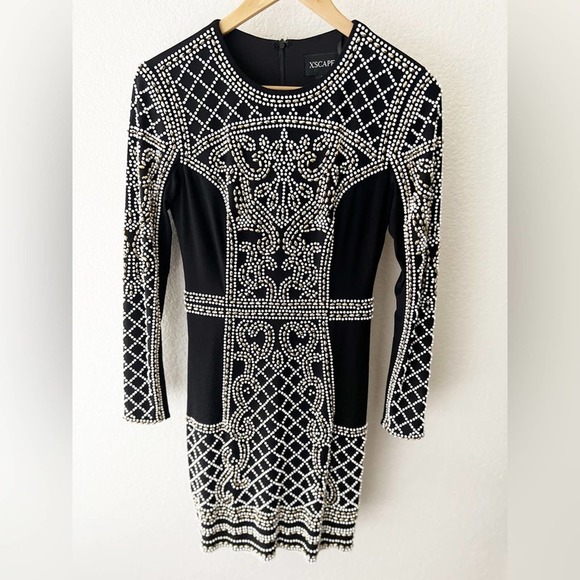 Xscape Black & White Beaded Long Sleeve Cocktail Dress Size 4